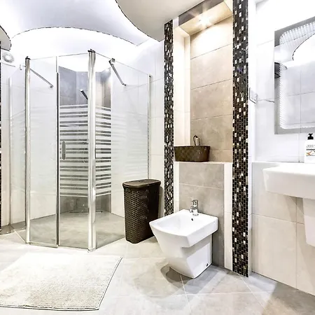 Apartmán Ocean View & Heated Pool