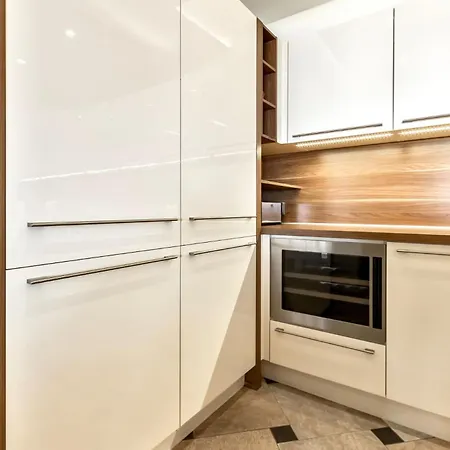 Apartmán Ocean View & Heated Pool *
